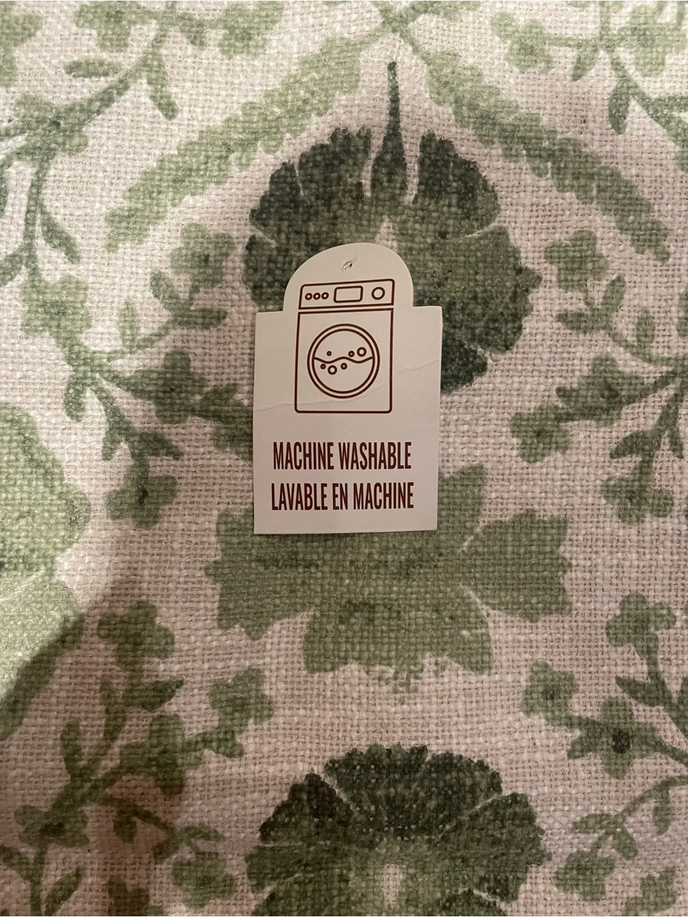 Green Floral floor rug.